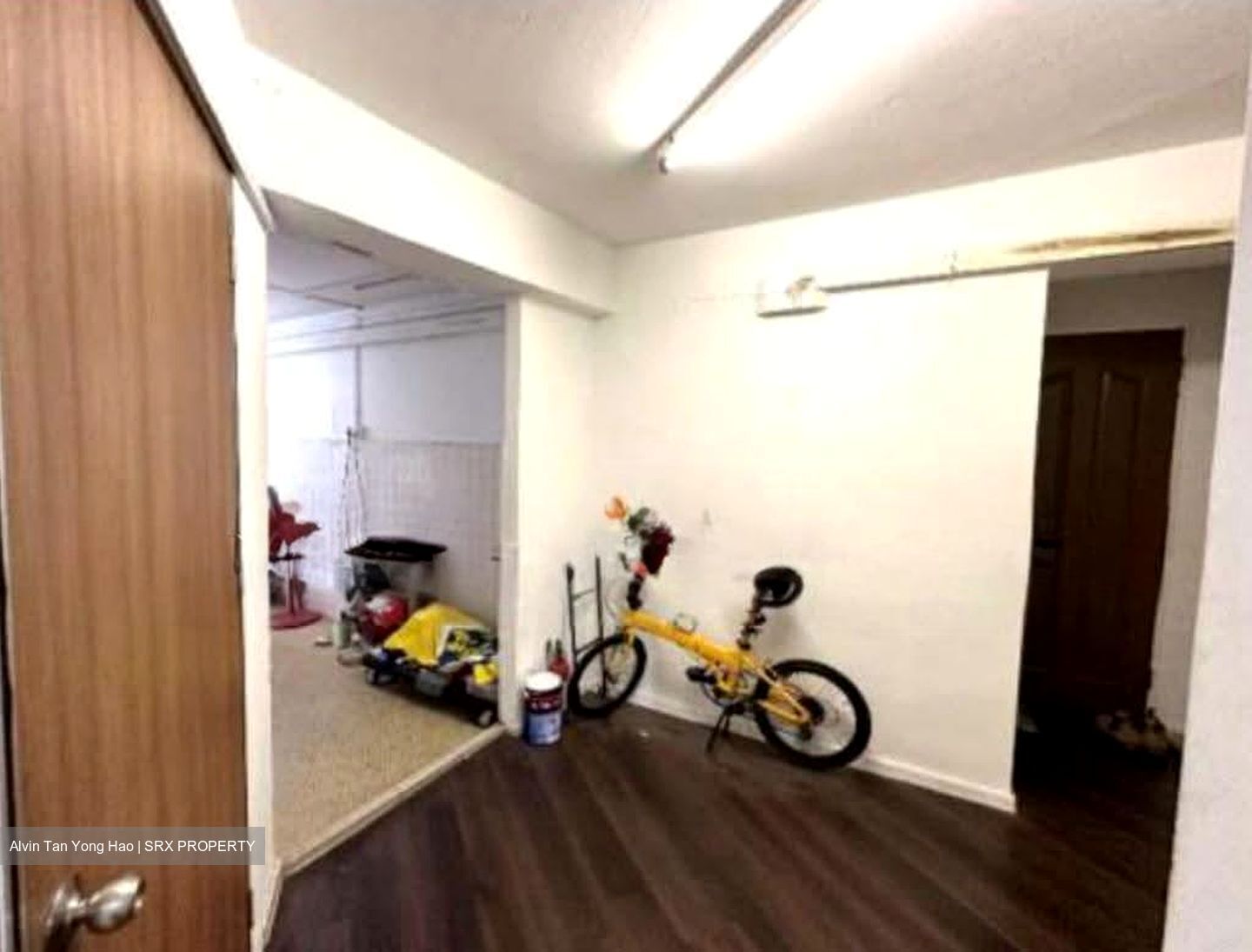 Hougang Avenue 1 (D19), Shop House #611014631